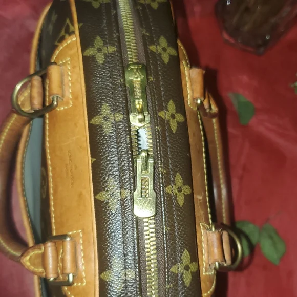 Louis Vuitton Trouville Monogram Satchel - Picture 8 of 12